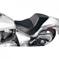 Renegade Solo Seat VN900 Classic 06-18