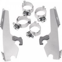 Batwing Hardware Mount Kit Polished VN1600 03-08