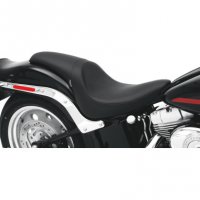 Seat Predator Smooth Softail 06-17